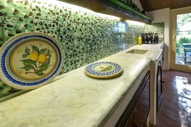 Villa, Sigara İçilebilir