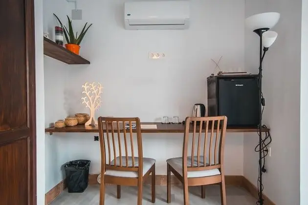 Junior Süit, Balkon (Alhambra view and Cinema)