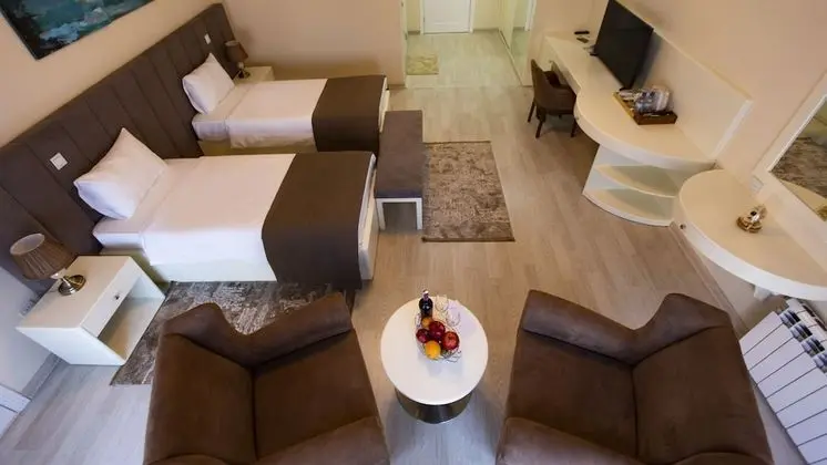 Deluxe Tek Büyük veya İki Ayrı Yataklı Oda