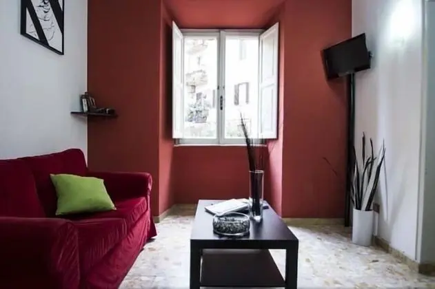 Dört Kişilik Oda (External Private Bathroom)
