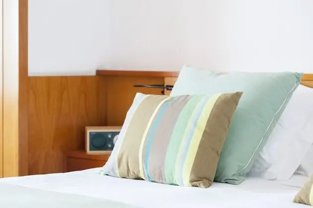 Classic Tek Büyük Yataklı Oda