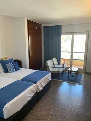 Classic Tek Büyük Yataklı Oda