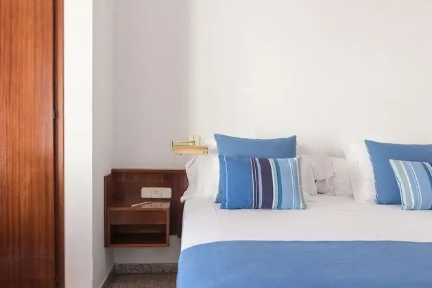 Classic Tek Büyük Yataklı Oda