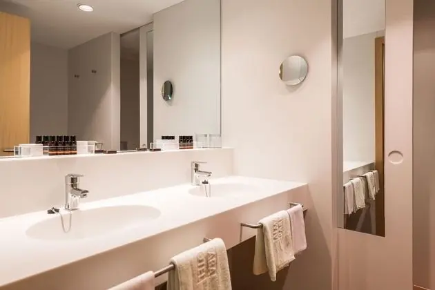 Standard Tek Büyük Yataklı Oda (with extra bed)