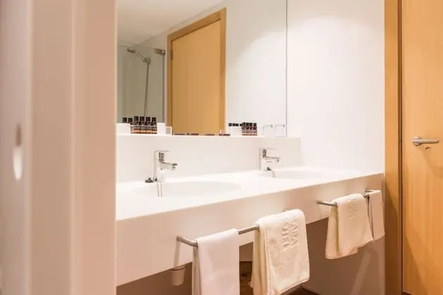 Tek Büyük Yataklı Oda, Deniz Manzaralı