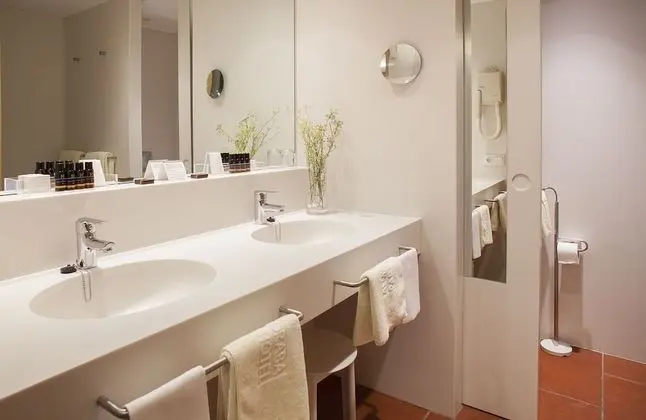 Tek Büyük Yataklı Oda, Deniz Manzaralı