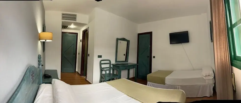 Tek Büyük Yataklı Oda