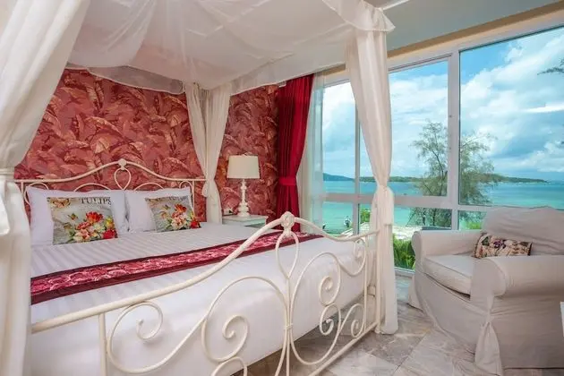Oceanfront Premier Two-Bedroom Suite