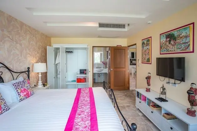 Oceanfront Premier Two-Bedroom Suite