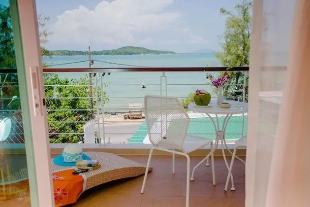 Oceanfront Premier Two-Bedroom Suite