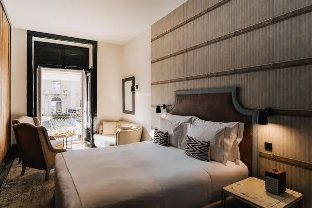 Deluxe Süit (Square View)