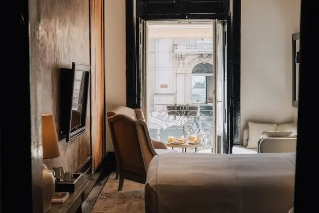 Deluxe Süit (Square View)