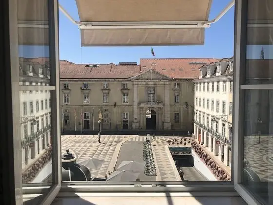 Deluxe Süit (Square View)