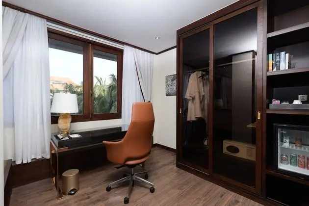 Presidential Suite