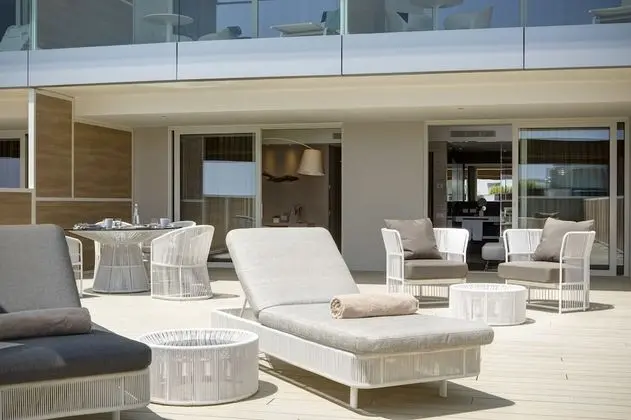 Süit (Sundeck)