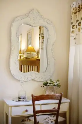 Luxury Tek Büyük veya İki Ayrı Yataklı Oda, 1 Yatak Odası, Bahçe Manzaralı