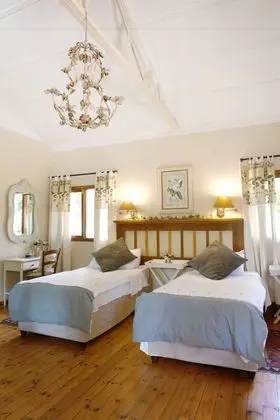 Luxury Tek Büyük Yataklı Oda, 1 Yatak Odası, Bahçe Manzaralı