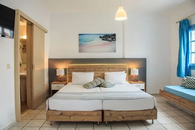 Superior Double Room, Side Sea View (2 Adults + 1 Child)
