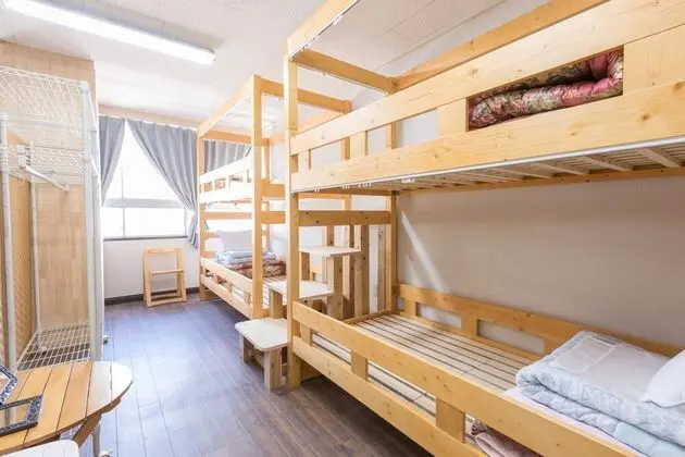 Ortak Ranzalı Oda, Karma Ranzalı Oda