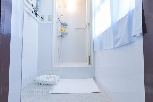 Ortak Ranzalı Oda, Karma Ranzalı Oda