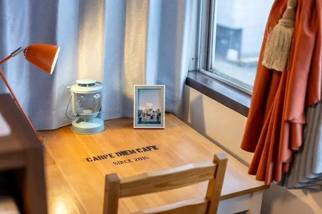 Ortak Ranzalı Oda, Sadece kadınlar için