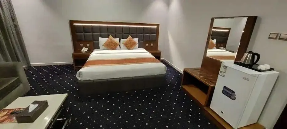 Deluxe Tek Büyük Yataklı Oda