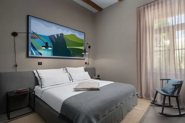 Standard Tek Büyük Yataklı Oda