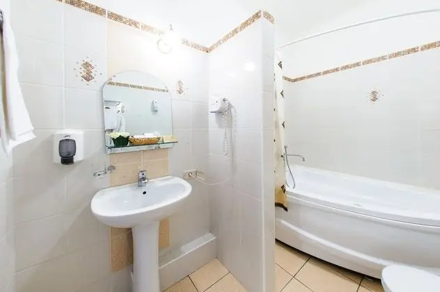Standard Tek Büyük veya İki Ayrı Yataklı Oda
