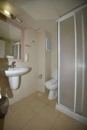 Standard Dört Kişilik Oda, Şehir Manzaralı