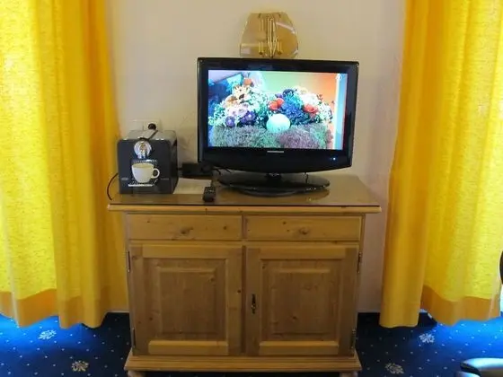 Stüdyo (Waxenstein)