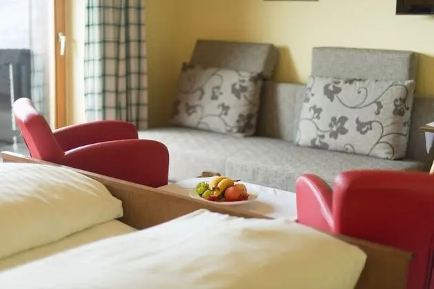 Romantic Oda (Water)