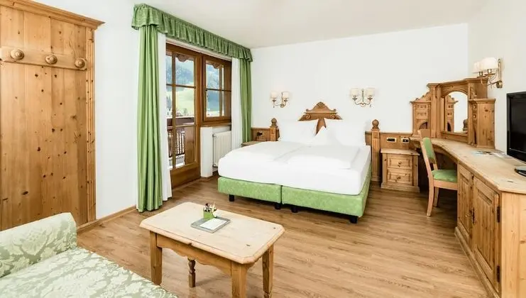 Superior Tek Büyük Yataklı Oda