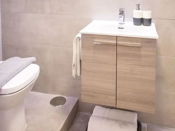 Deluxe Tek Büyük Yataklı Oda, Banyolu/Duşlu (Mountain Suite 102)