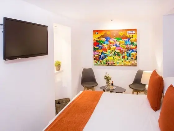 Deluxe Tek Büyük Yataklı Oda, Banyolu/Duşlu (Mountain Suite 102)