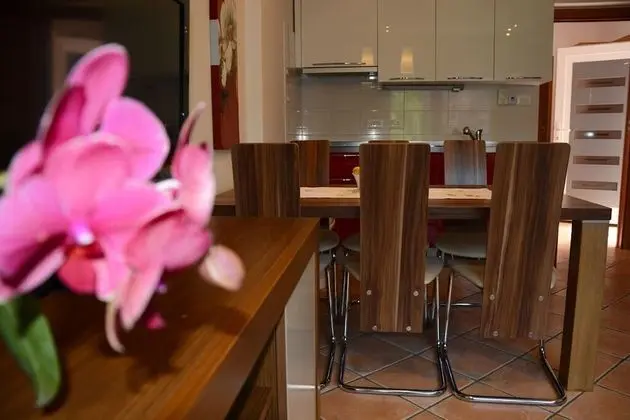 Apart Daire, Deniz Manzaralı