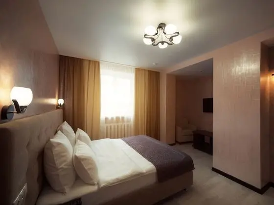 Comfort Tek Büyük Yataklı Oda