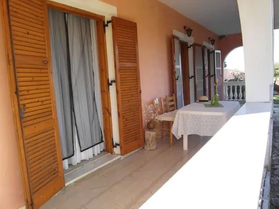 Apart Daire, Plaj Manzaralı (Pantheo)