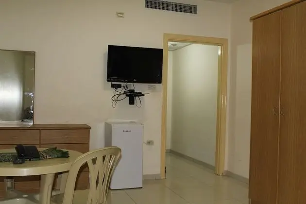 Üç Kişilik Oda