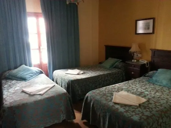 Tek Büyük Yataklı Oda (with extra bed)