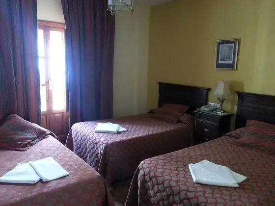 Tek Büyük Yataklı Oda (with extra bed)