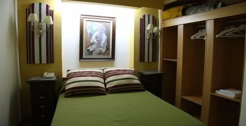 Tek Büyük Yataklı Oda (with extra bed)