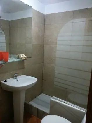 Tek Büyük Yataklı Oda (with extra bed)