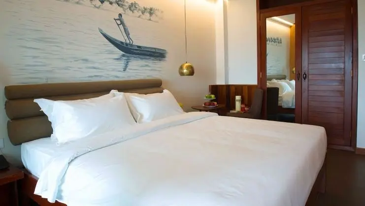 Deluxe Double - River View (Mekong)