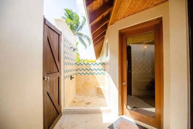 Beachfront Cottages