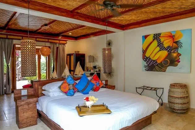 Deluxe Suites