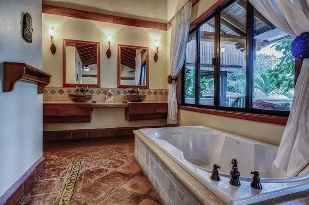 Seaview Deluxe