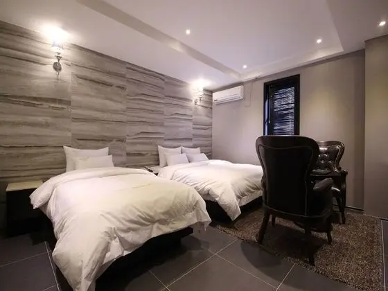 Premium Family Room (Interior Design of a Room is Randomly Assigned Upon Check-in)