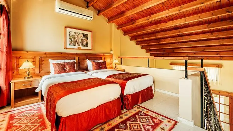 HAVUZ KATI VILLA ODA