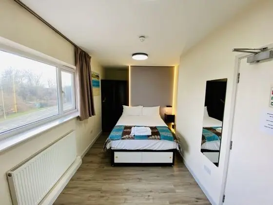 Tek Büyük Yataklı Oda