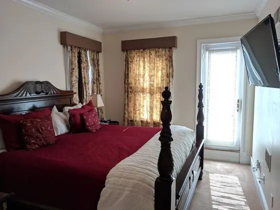 Lanai Suite